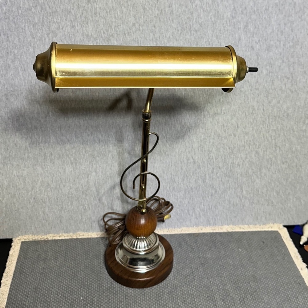 VTG Brass Treble Clef Piano Desk Lamp Music Note Adjustable Task Light